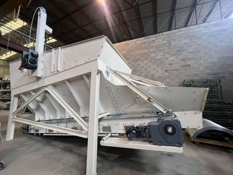 Trémie d'alimentation de convoyeur Tecnitude blanc